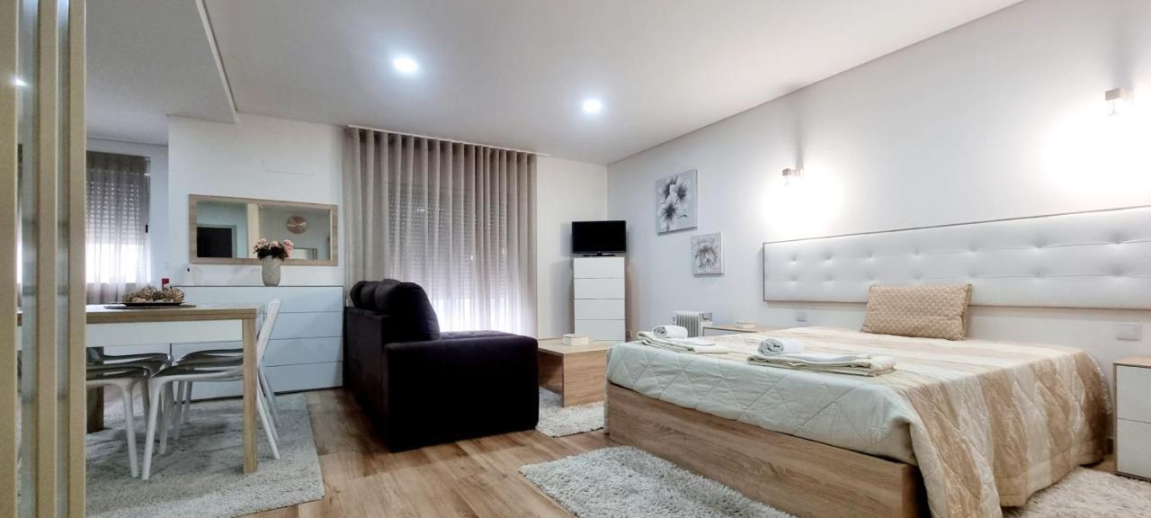 Imperial Apartment 1, 2 E 3 Braga Exterior photo